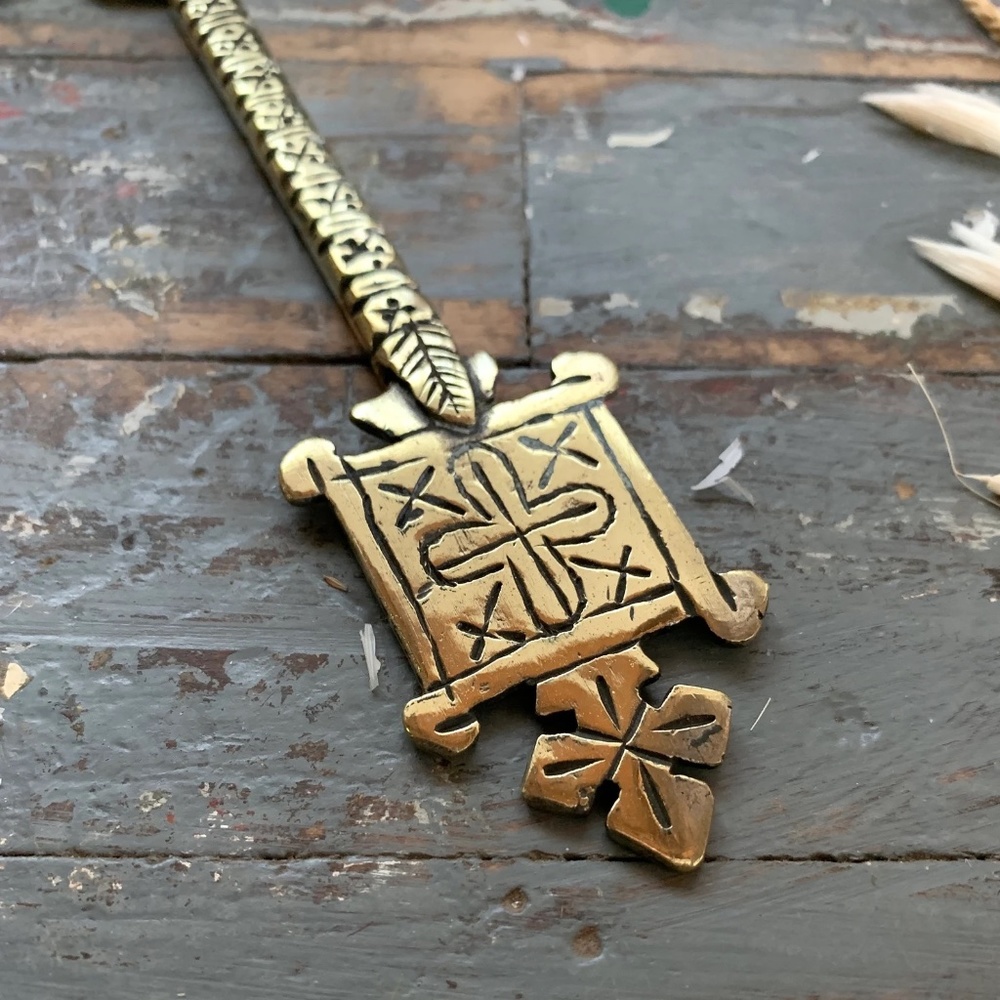 ANTIQUE 19th CENTURY AFRICAN TEWAHEDO ETHIOPIAN ETCHED COPTIC CROSS - Picture 6 of 9
